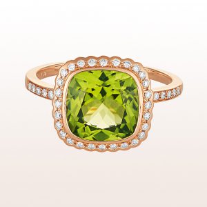Ring with peridote 3,04ct and brilliant cut diamonds 0,20ct in 18kt rose gold