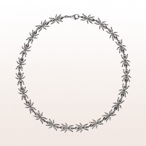 Collier mit 18kt schwarz rhodierten Weißgold von Designer Peter Kogler