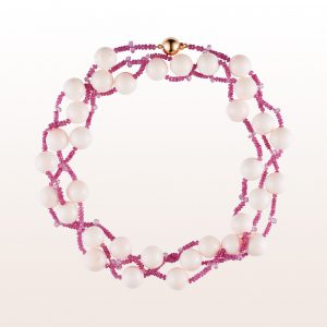 Necklace with white coral, pink sapphire and an 18kt rose gold clasp