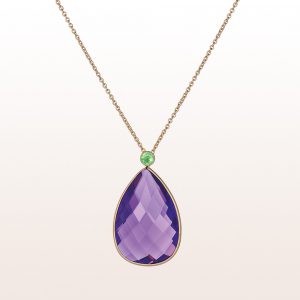 Necklace with amethyst-drops 26,63ct and tsavorite 0,28ct in 18kt yellow gold