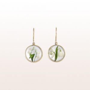 Earrings "Maiglöckchen" on rock crystal and mother of pearl in 18kt white gold