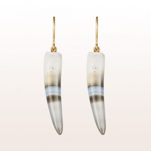 Earrings with agates on 18kt yellow gold hooks