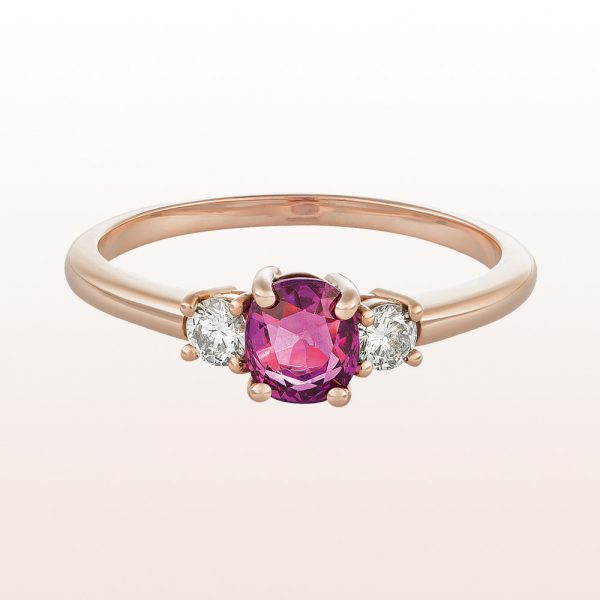 Ring mit rosa Saphir 0,87ct und Brillanten 0,18ct in 18kt Roségold