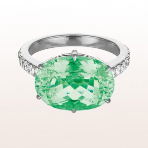 Ring with paraiba-tourmaline 7,73ct and brilliants 0,80ct in 18kt white gold