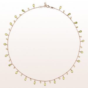 Necklace with peridot 6,60ct in 18kt rose gold