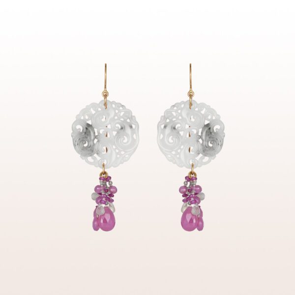Earrings with white light grey jade, spinel, moonstone, sapphire and ruby in 18kt yellow gold.